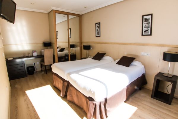 Hotel Suites Feria de Madrid